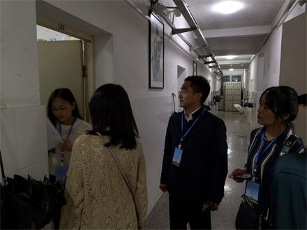 免费成人影片
开展学生宿舍安全工作专项检查