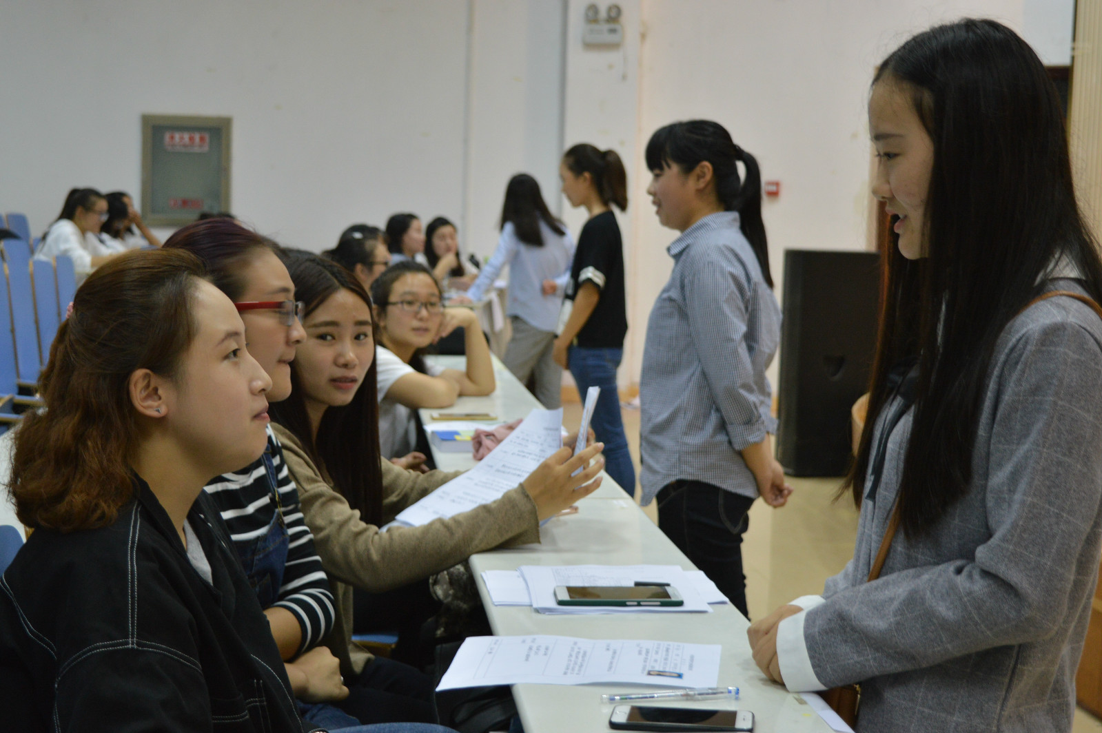 免费成人影片
学生会招新活动圆满落幕