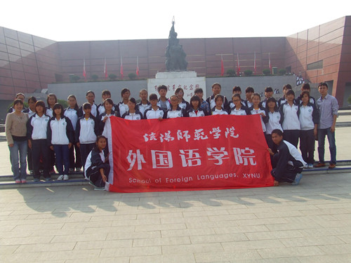 免费成人影片
学子赴鄂豫皖革命纪念馆接受红色教育