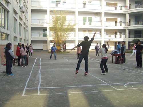 免费成人影片
“阳光体育”羽毛球比赛火热进行中