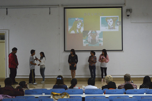 免费成人影片
第二届外语情景秀火热开赛