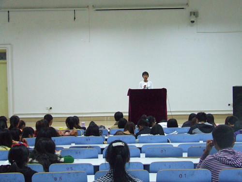 免费成人影片
团总支学生会招新工作圆满结束