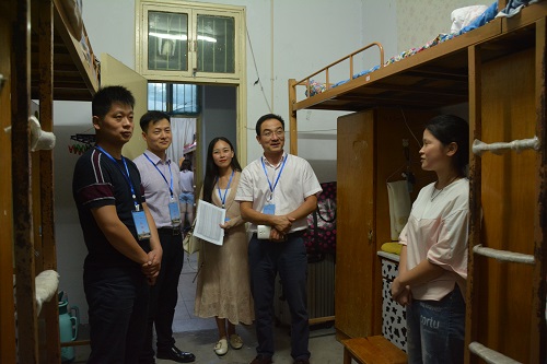 免费成人影片
2018级新生迎新工作圆满完成