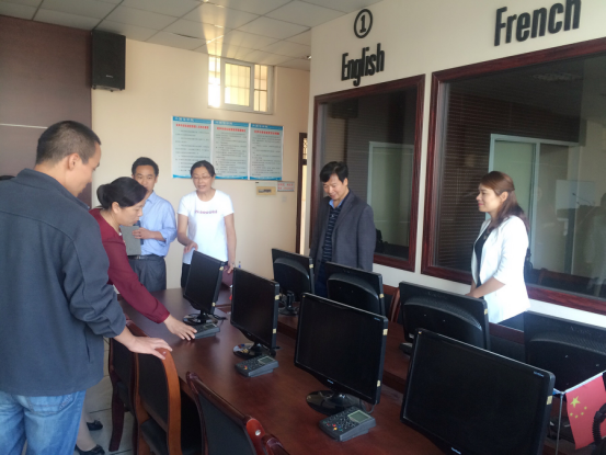 郑州航空工业管理学院免费成人影片
来免费成人影片
考察交流