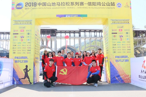 免费成人影片
学子积极参与志愿服务活动获好评