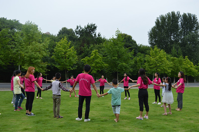 免费成人影片
开展“弘扬国风，传承经典”活动