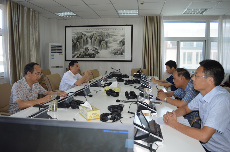 免费成人影片
领导班子召开党风党纪专题民主生活会